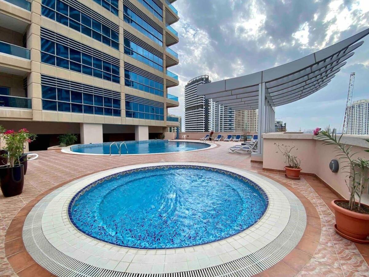 Stylish In Marina Near And Metro Z614 Apartment
