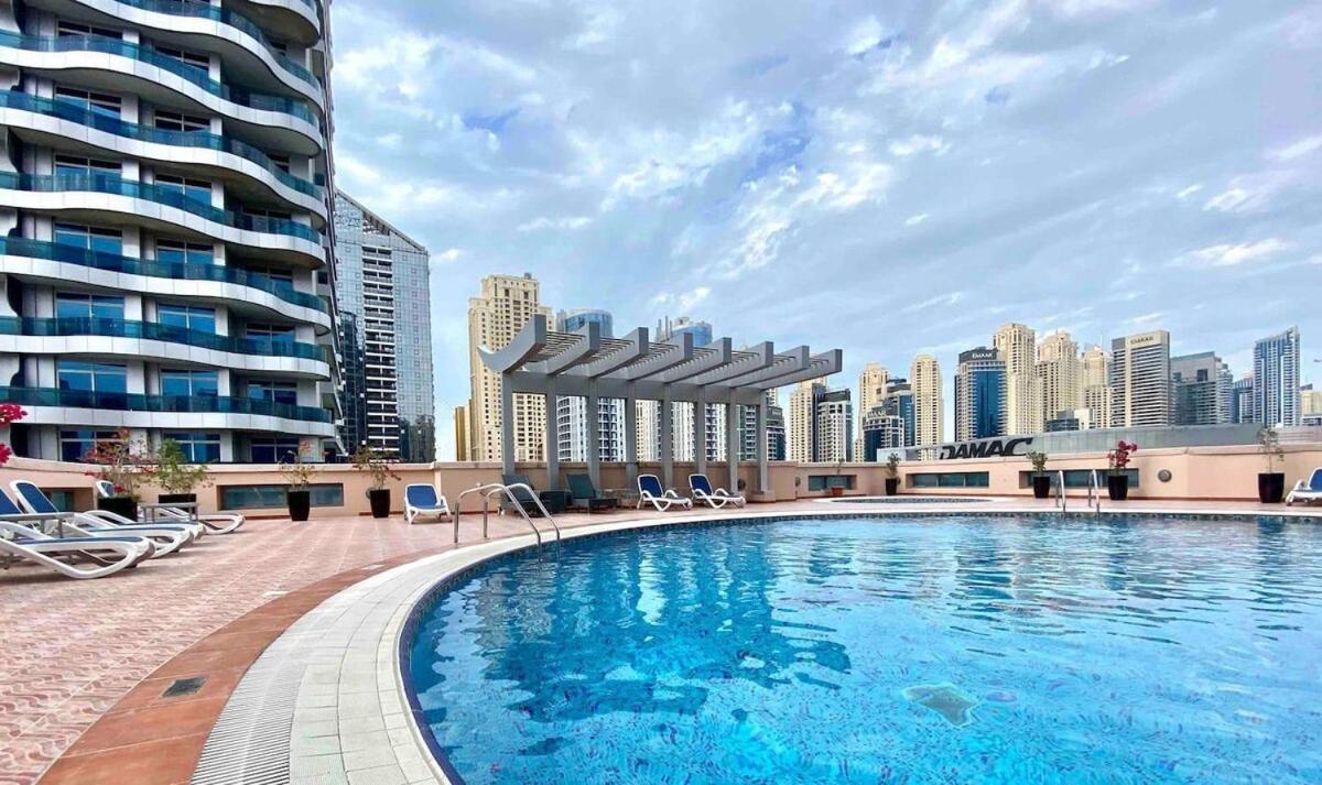 Stylish In Marina Near And Metro Z614 Apartment